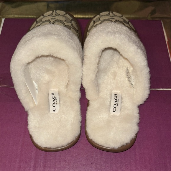 COACH SLIPPERS - Picture 5 of 7